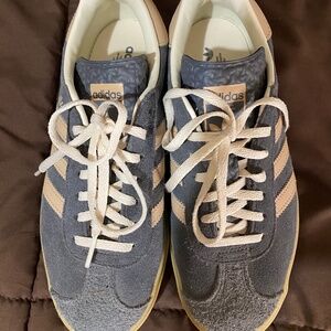 Adidas Gazelle Bold ‘Grey Magic Beige Gum’